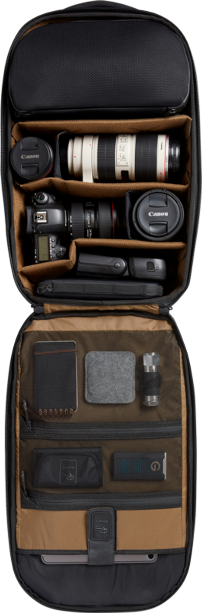 Peter McKinnon Camera Pack-Travel 35 L