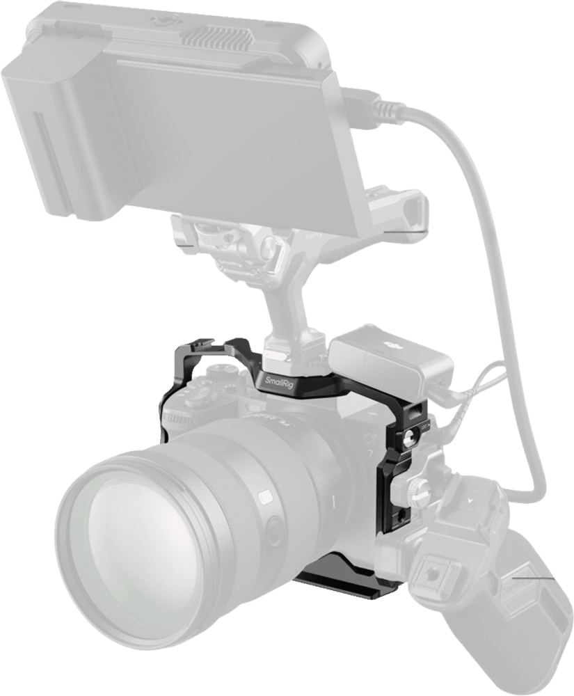 SmallRig 5583 Cage with Airtag Slot for Sony A 7R V / 7 IV / 7S III / 1 / 7R IV / 7 V