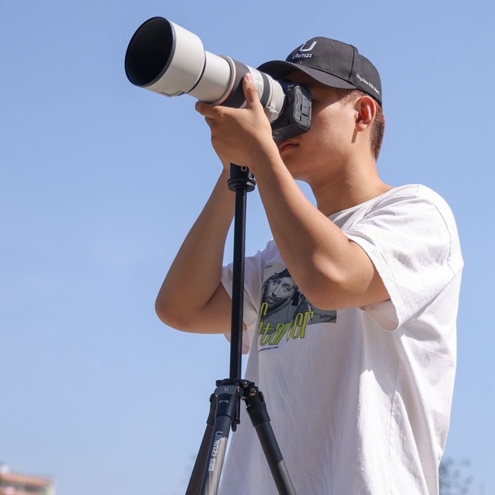 Ulanzi MT-60 Carbon Fiber Travel Tripod
