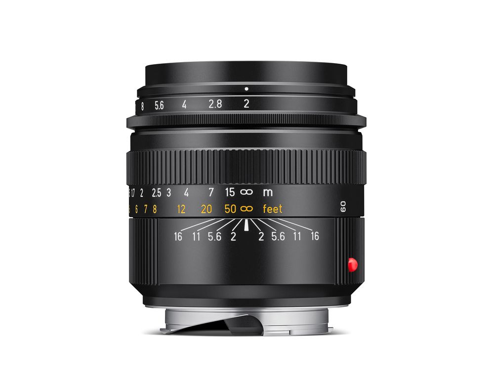 Leica Summicron-M 66 f/2, black anodized finish